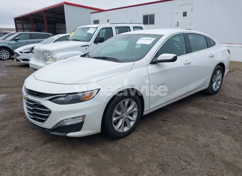Photo 2 of 2023 Chevrolet Malibu FWD 1LT (VIN 1G1ZD5ST2PF179027)