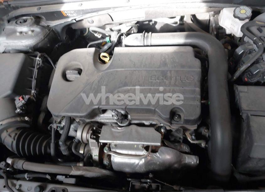 Photo 10 of 2023 Chevrolet Malibu FWD 1LT (VIN 1G1ZD5ST2PF182252)