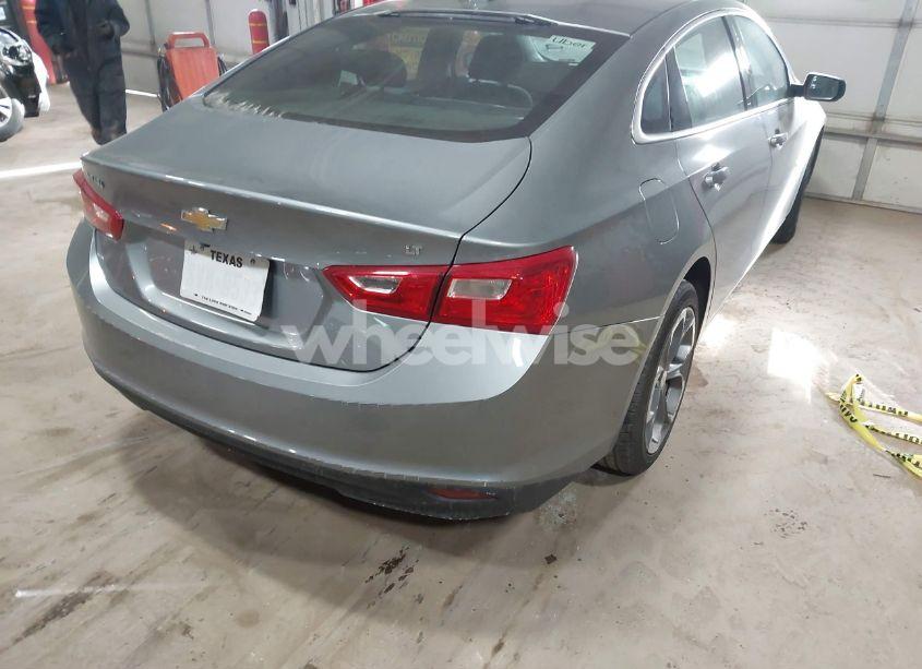 Photo 4 of 2023 Chevrolet Malibu FWD 1LT (VIN 1G1ZD5ST2PF182252)