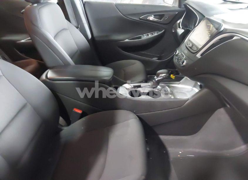 Photo 5 of 2023 Chevrolet Malibu FWD 1LT (VIN 1G1ZD5ST2PF182252)