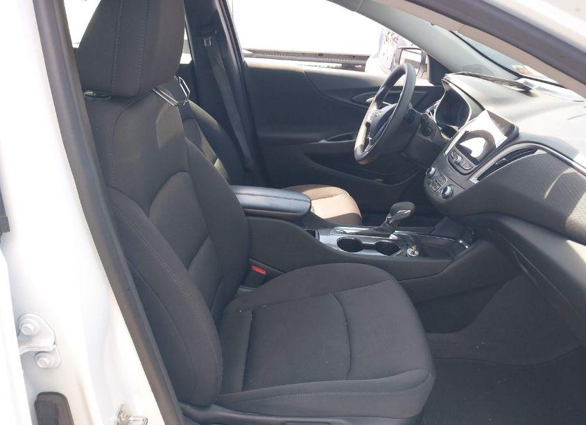 Photo 5 of 2023 Chevrolet Malibu FWD 1LT (VIN 1G1ZD5ST2PF187659)