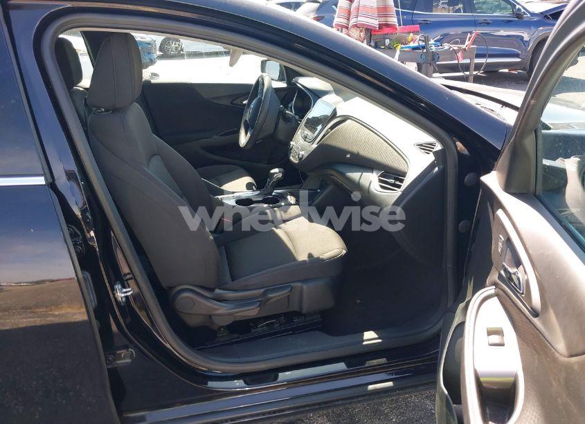Photo 5 of 2023 Chevrolet Malibu FWD 1LT (VIN 1G1ZD5ST2PF197527)