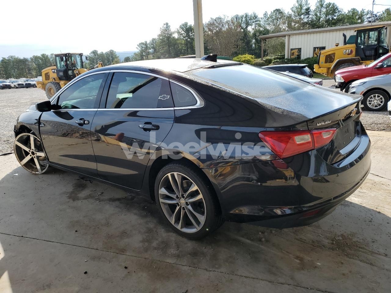Photo 2 of 2023 CHEVROLET MALIBU LT N/A (VIN 1G1ZD5ST2PF212415)