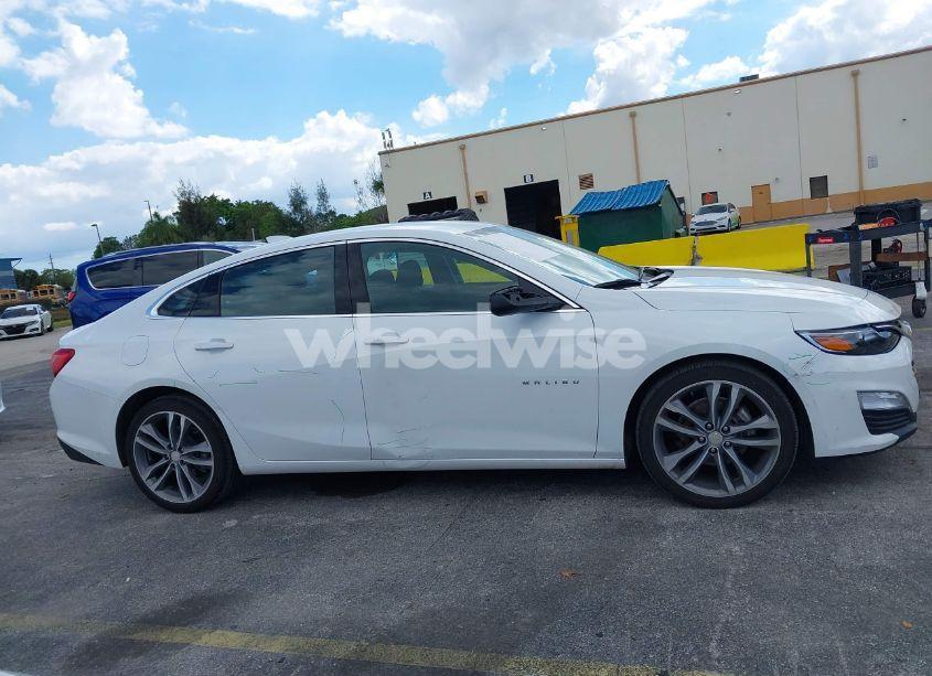 Photo 13 of 2023 Chevrolet Malibu FWD 1LT (VIN 1G1ZD5ST2PF212527)