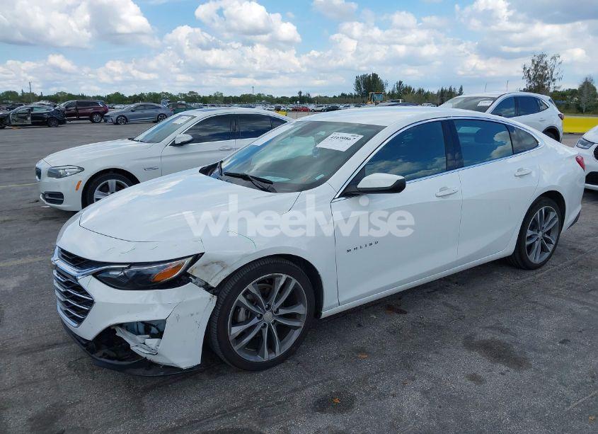 Photo 2 of 2023 Chevrolet Malibu FWD 1LT (VIN 1G1ZD5ST2PF212527)