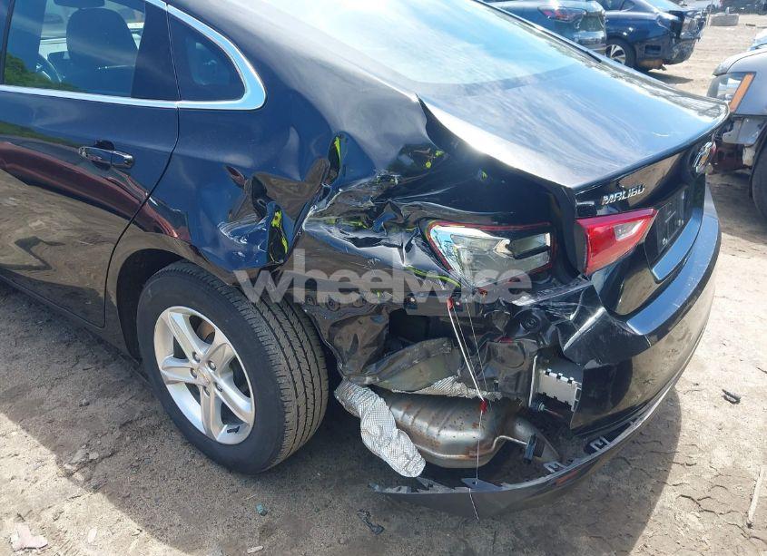 Photo 6 of 2023 Chevrolet Malibu FWD 1LT (VIN 1G1ZD5ST2PF224953)