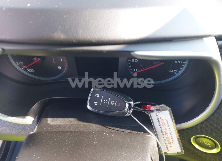 Photo 11 of 2023 Chevrolet Malibu FWD 1LT (VIN 1G1ZD5ST2PF226377)