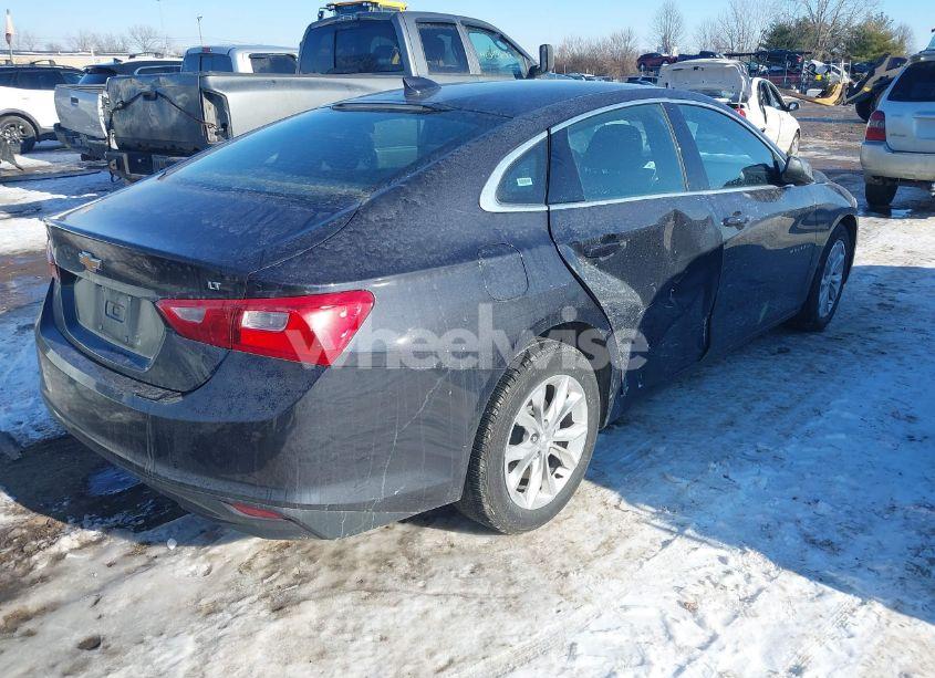 Photo 4 of 2023 Chevrolet Malibu FWD 1LT (VIN 1G1ZD5ST2PF226377)