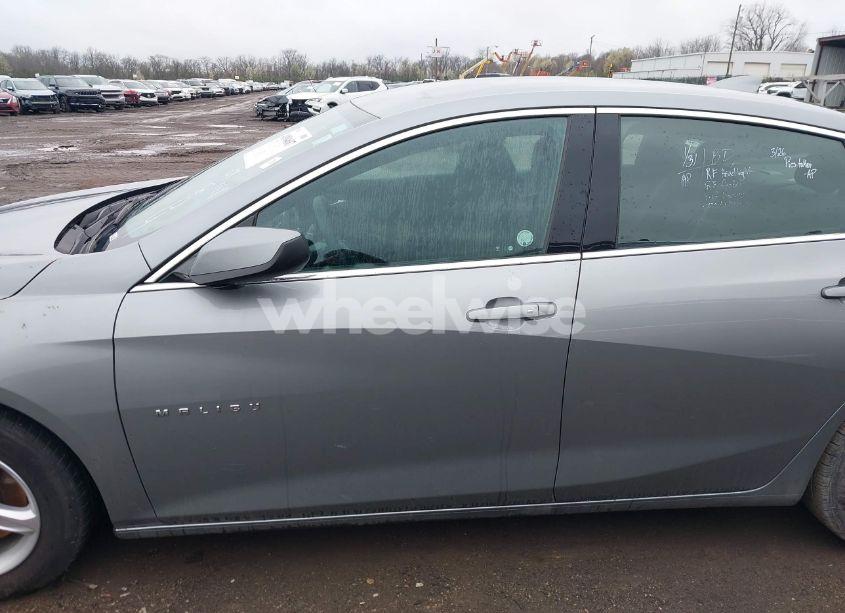 Photo 14 of 2023 Chevrolet Malibu FWD 1LT (VIN 1G1ZD5ST2PF229604)