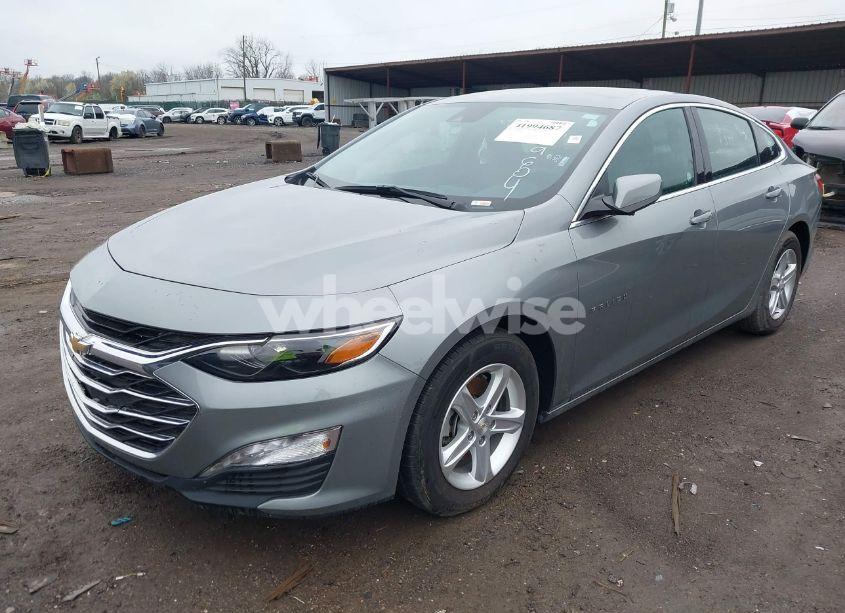 Photo 2 of 2023 Chevrolet Malibu FWD 1LT (VIN 1G1ZD5ST2PF229604)