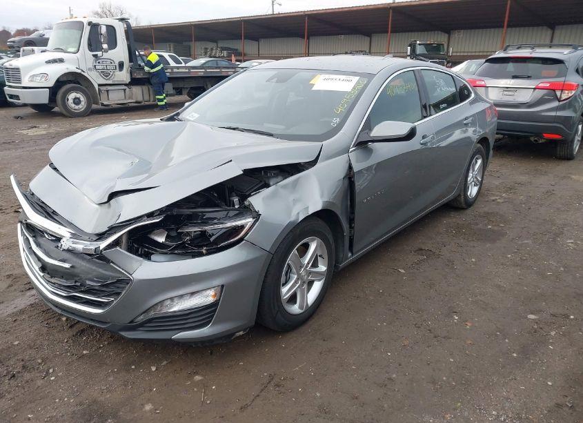 Photo 2 of 2023 Chevrolet Malibu FWD 1LT (VIN 1G1ZD5ST2PF230171)