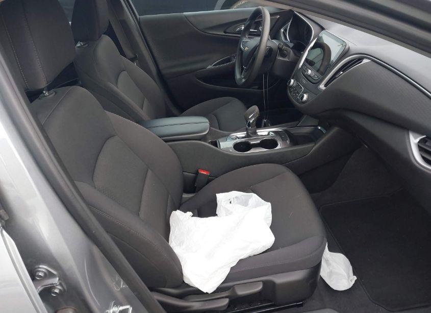 Photo 5 of 2023 Chevrolet Malibu FWD 1LT (VIN 1G1ZD5ST2PF230171)