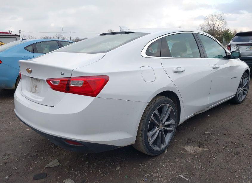 Photo 4 of 2023 Chevrolet Malibu FWD 1LT (VIN 1G1ZD5ST2PF230235)
