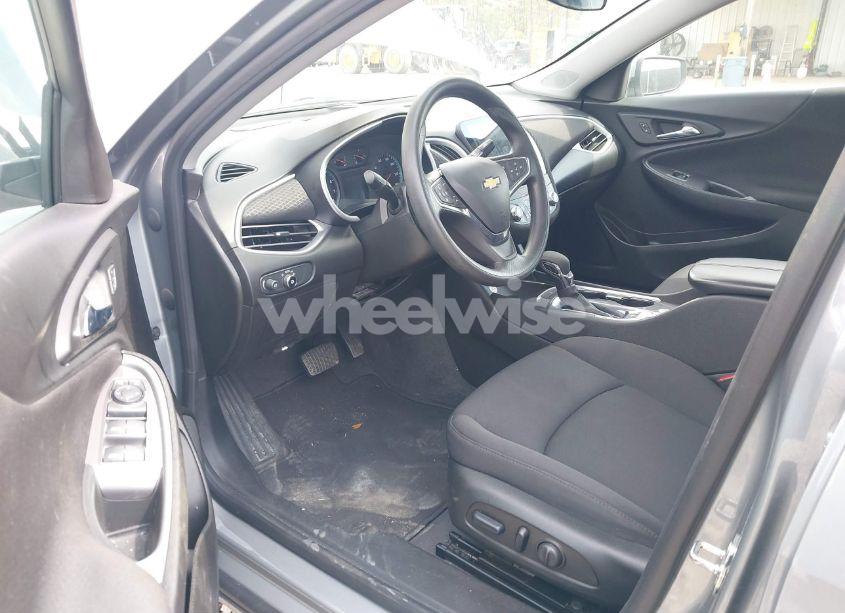 Photo 5 of 2023 Chevrolet Malibu FWD 1LT (VIN 1G1ZD5ST2PF233717)