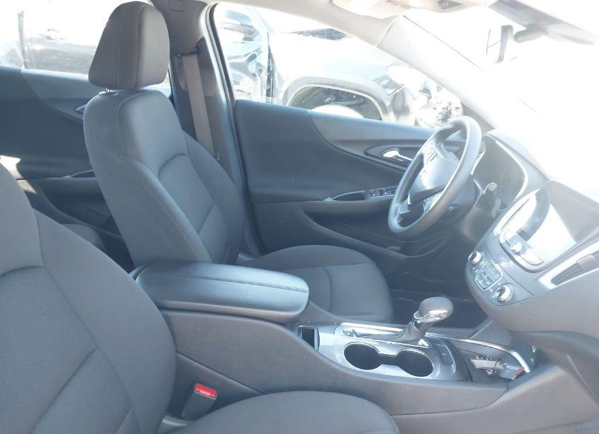 Photo 5 of 2023 Chevrolet Malibu FWD 1LT (VIN 1G1ZD5ST2PF236150)