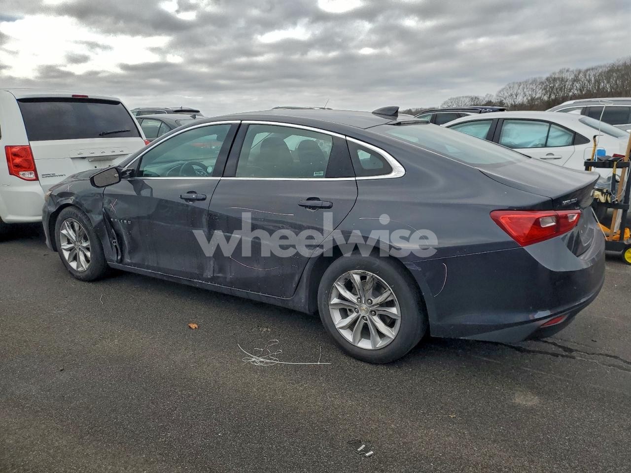 Photo 2 of 2023 CHEVROLET MALIBU LT (VIN 1G1ZD5ST2PF239775)