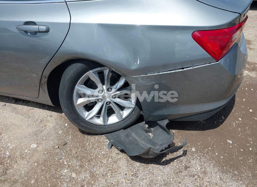 Photo 6 of 2024 Chevrolet Malibu FWD 1LT (VIN 1G1ZD5ST2RF122412)