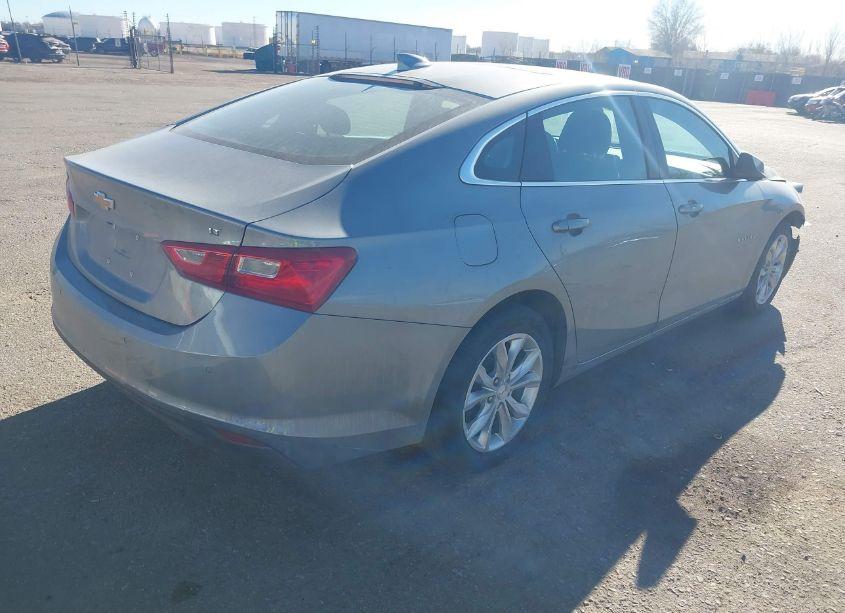 Photo 4 of 2024 Chevrolet Malibu FWD 1LT (VIN 1G1ZD5ST2RF129182)