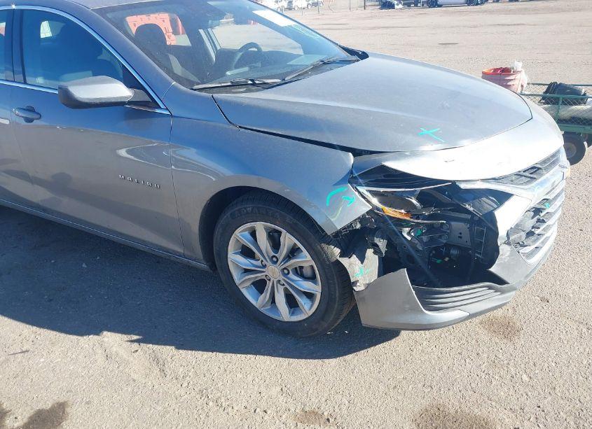 Photo 6 of 2024 Chevrolet Malibu FWD 1LT (VIN 1G1ZD5ST2RF129182)