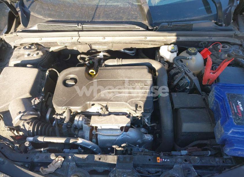 Photo 10 of 2024 Chevrolet Malibu FWD 1LT (VIN 1G1ZD5ST2RF129828)