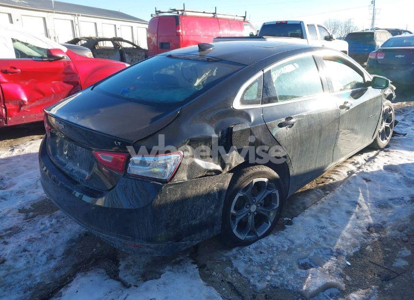 Photo 4 of 2024 Chevrolet Malibu FWD 1LT (VIN 1G1ZD5ST2RF129828)