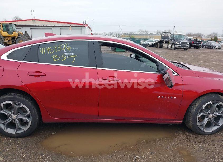 Photo 13 of 2024 Chevrolet Malibu FWD 1LT (VIN 1G1ZD5ST2RF137282)