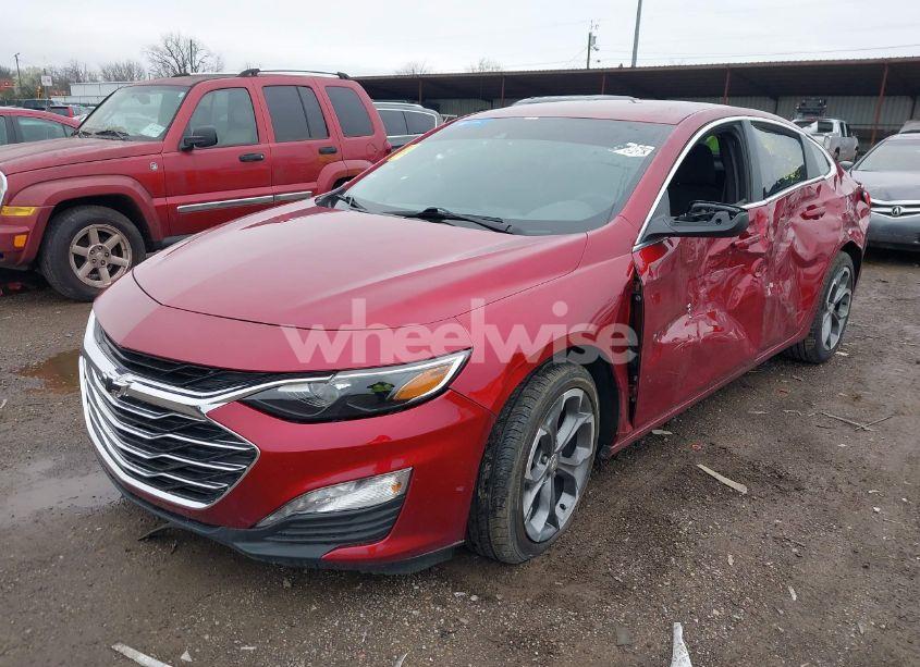 Photo 2 of 2024 Chevrolet Malibu FWD 1LT (VIN 1G1ZD5ST2RF137282)