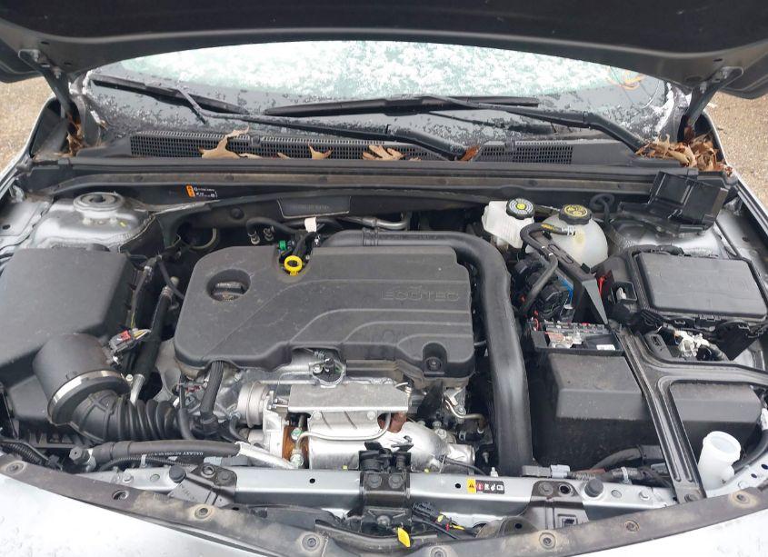 Photo 10 of 2024 Chevrolet Malibu FWD 1LT (VIN 1G1ZD5ST2RF163767)