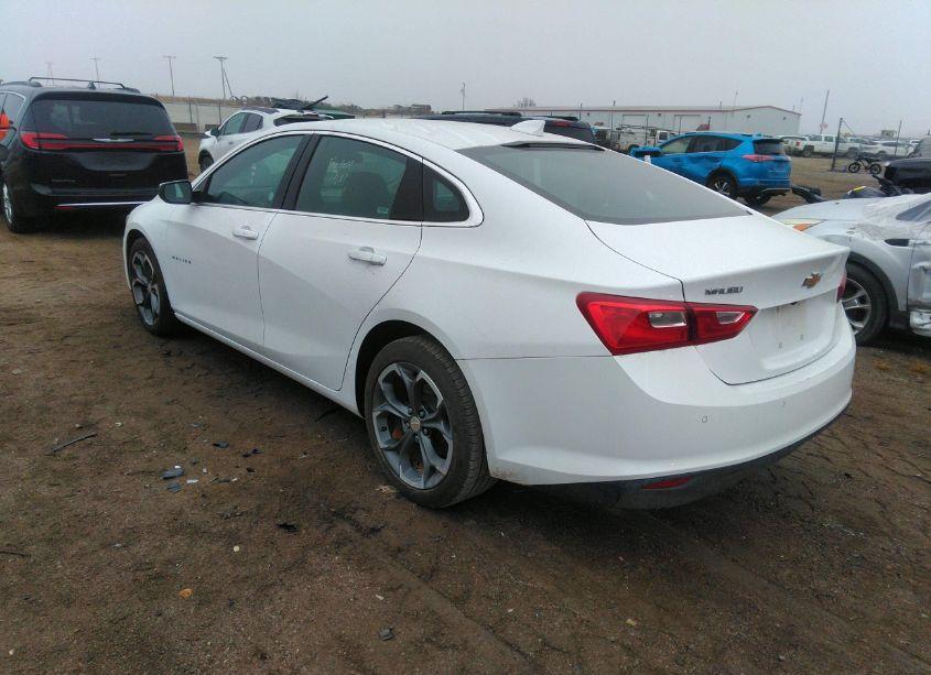 Photo 3 of 2024 Chevrolet Malibu FWD 1LT (VIN 1G1ZD5ST2RF172453)