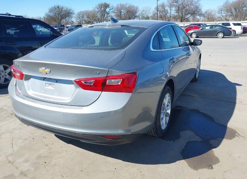 Photo 4 of 2024 Chevrolet Malibu FWD 1LT (VIN 1G1ZD5ST2RF218752)