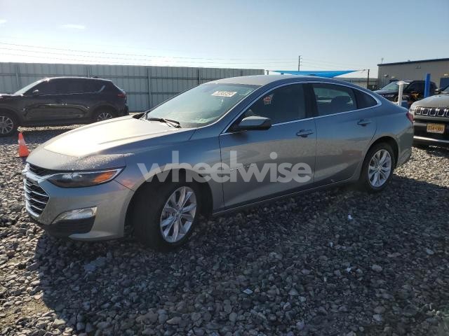 Photo 4 of 2025 CHEVROLET MALIBU LT (VIN 1G1ZD5ST2SF125932)
