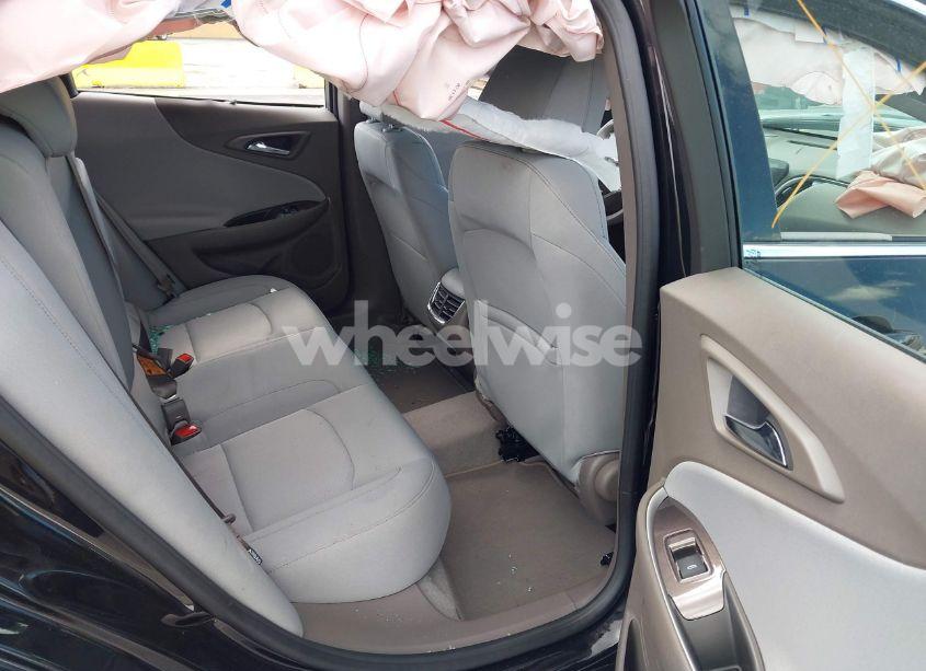 Photo 8 of 2025 Chevrolet Malibu FWD 1LT (VIN 1G1ZD5ST2SF139393)