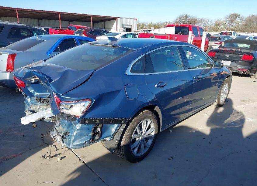 Photo 4 of 2025 Chevrolet Malibu FWD 1LT (VIN 1G1ZD5ST2SF153746)