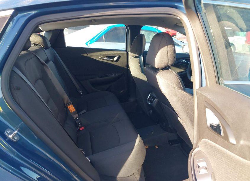 Photo 8 of 2025 Chevrolet Malibu FWD 1LT (VIN 1G1ZD5ST2SF153746)