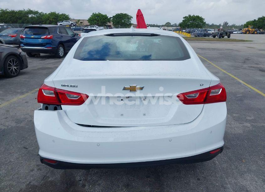 Photo 16 of 2025 Chevrolet Malibu FWD 1LT (VIN 1G1ZD5ST2SF155433)