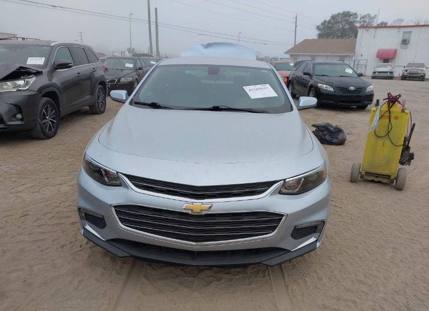 Photo 12 of 2018 Chevrolet Malibu LT (VIN 1G1ZD5ST3JF103663)