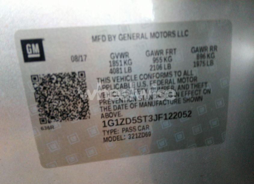 Photo 9 of 2018 Chevrolet Malibu LT (VIN 1G1ZD5ST3JF122052)