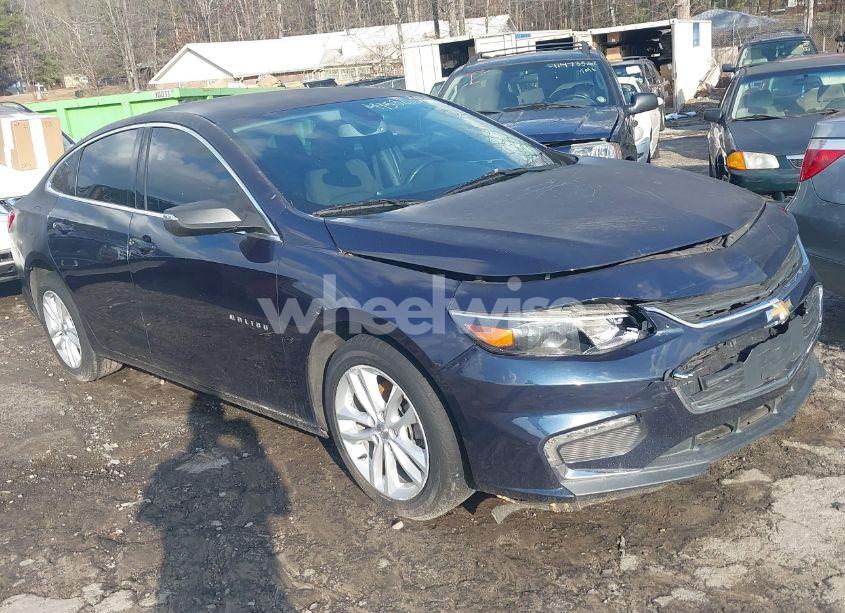 2018 Chevrolet Malibu LT (VIN 1G1ZD5ST3JF122133) main photo