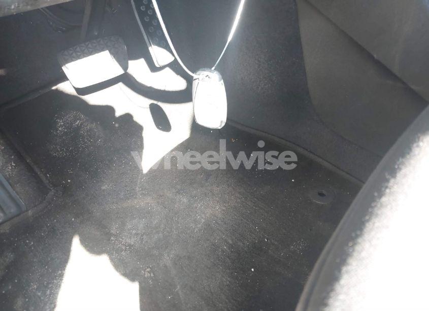 Photo 11 of 2018 Chevrolet Malibu LT (VIN 1G1ZD5ST3JF122133)