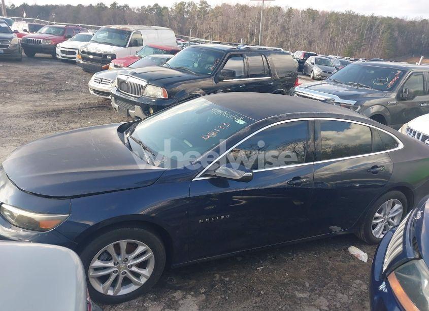 Photo 14 of 2018 Chevrolet Malibu LT (VIN 1G1ZD5ST3JF122133)