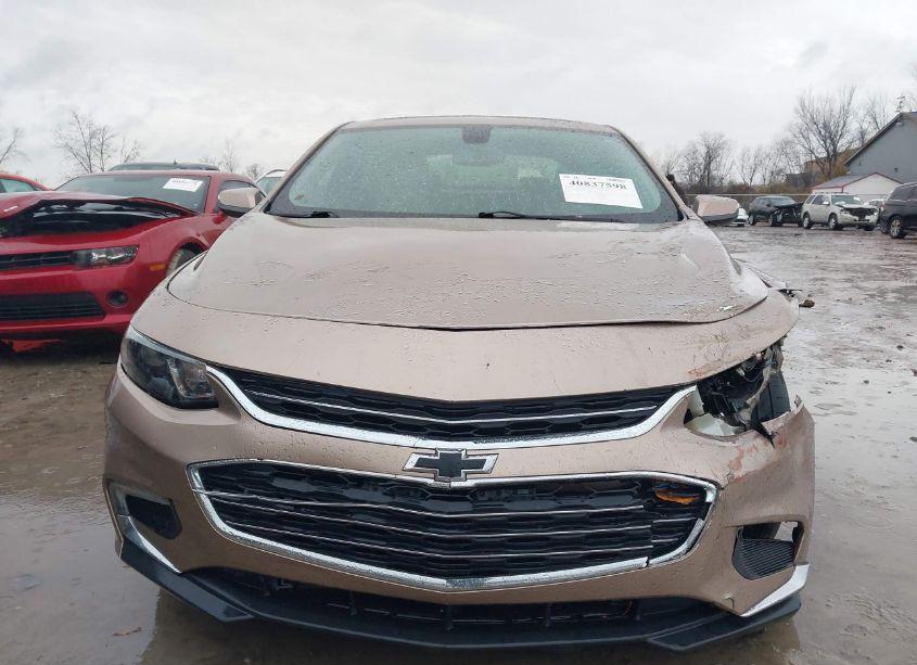Photo 13 of 2018 Chevrolet Malibu LT (VIN 1G1ZD5ST3JF136680)