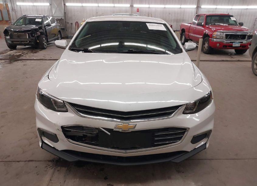 Photo 13 of 2018 Chevrolet Malibu LT (VIN 1G1ZD5ST3JF141880)