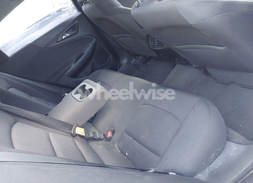 Photo 8 of 2018 Chevrolet Malibu LT (VIN 1G1ZD5ST3JF145346)