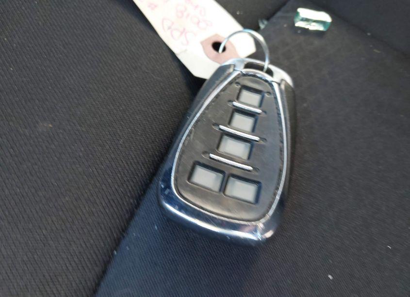 Photo 11 of 2018 Chevrolet Malibu LT (VIN 1G1ZD5ST3JF156895)