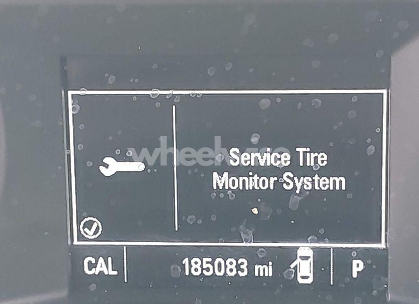 Photo 7 of 2018 Chevrolet Malibu LT (VIN 1G1ZD5ST3JF160056)