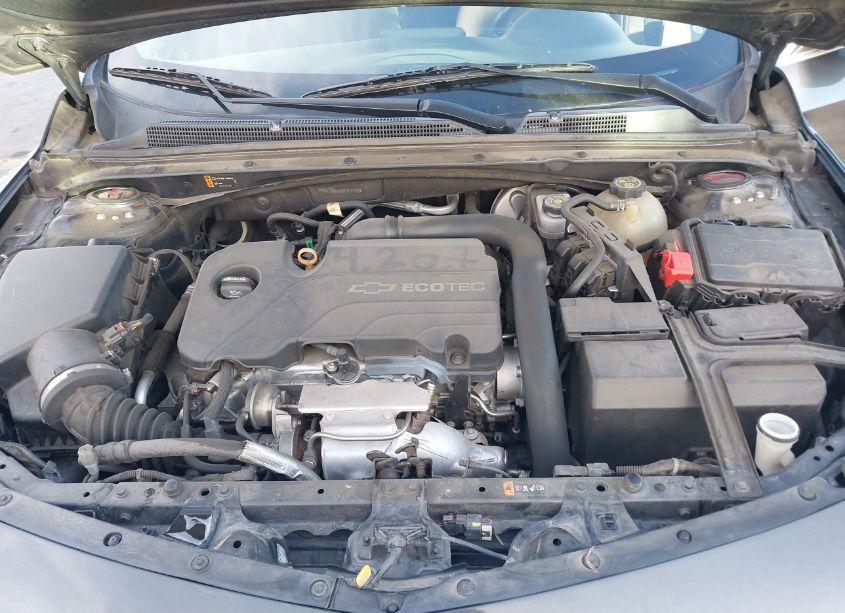 Photo 10 of 2018 Chevrolet Malibu LT (VIN 1G1ZD5ST3JF171798)