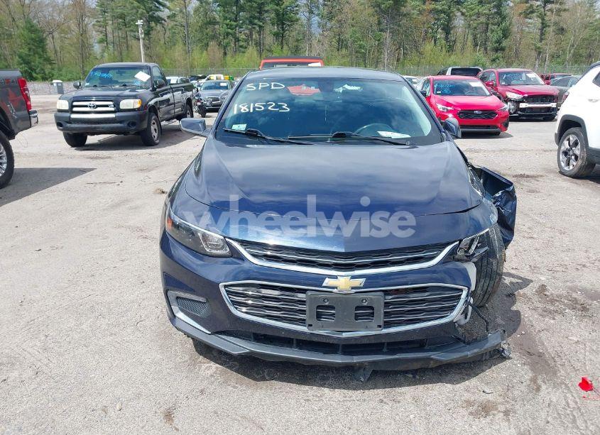 Photo 13 of 2018 Chevrolet Malibu LT (VIN 1G1ZD5ST3JF181523)