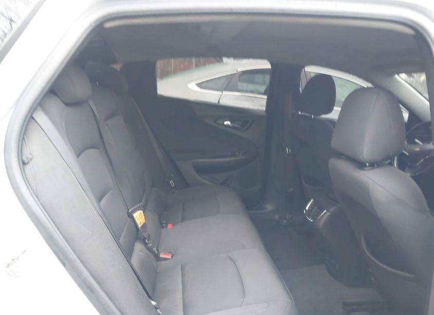 Photo 8 of 2018 Chevrolet Malibu LT (VIN 1G1ZD5ST3JF239159)