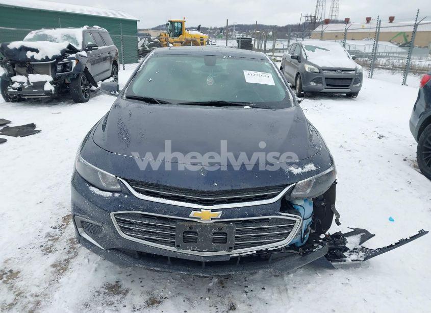 Photo 12 of 2018 Chevrolet Malibu LT (VIN 1G1ZD5ST3JF241364)