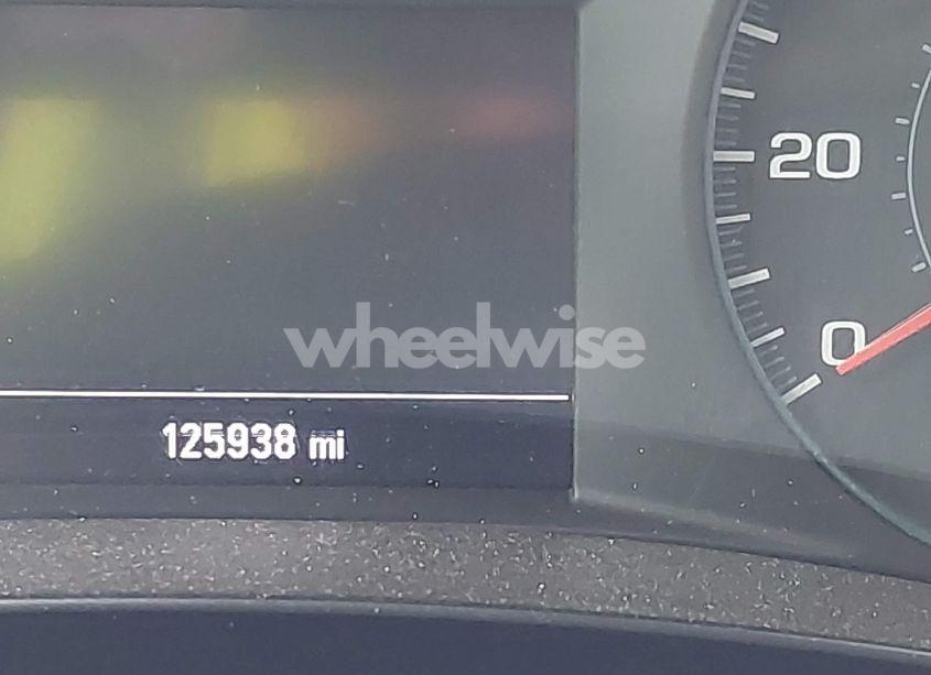 Photo 15 of 2018 Chevrolet Malibu LT (VIN 1G1ZD5ST3JF245558)